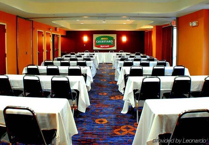 Courtyard By Marriott Anniston Oxford Hotel Exterior photo